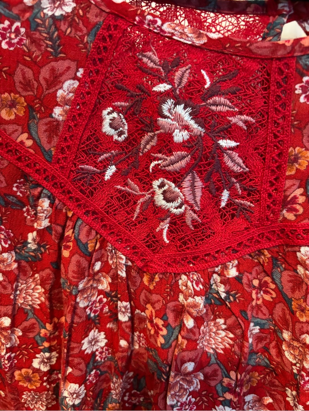 Women's Red Floral Lace Yoke Peasant Blouse - Picture 2 of 14